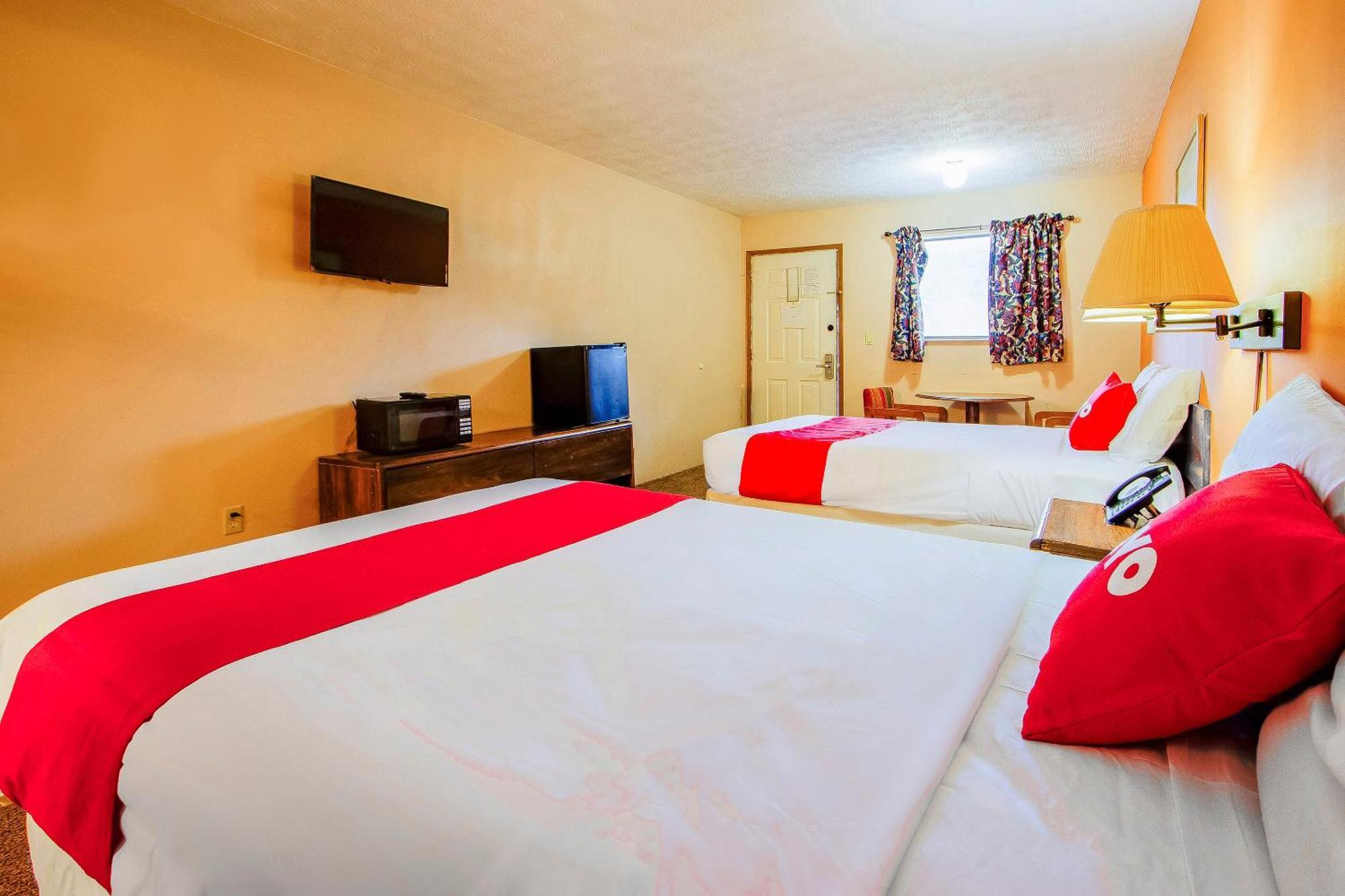 Oyo Hotel Chapmanville Inn, Wv - Hwy 119 外观 照片