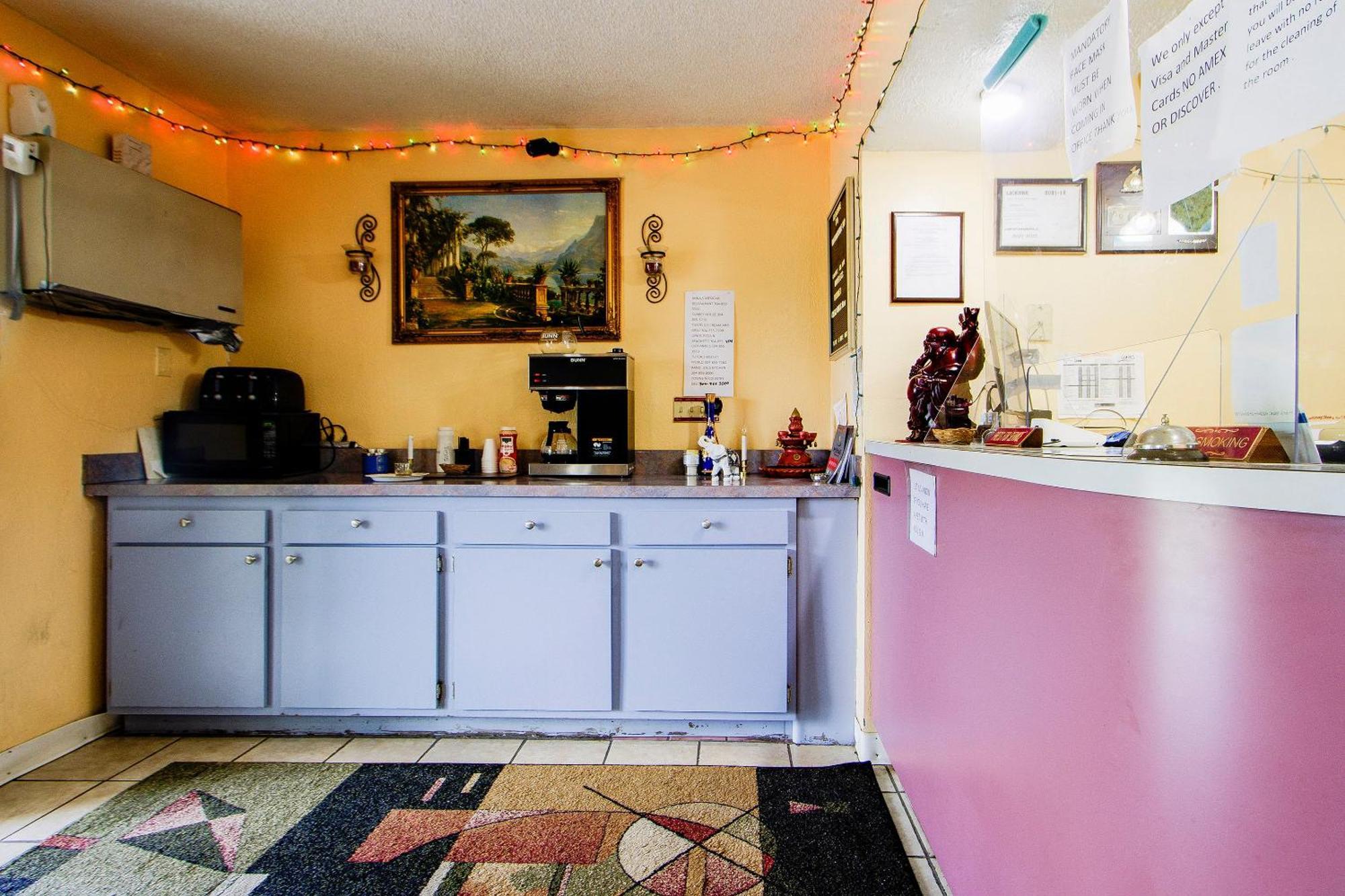 Oyo Hotel Chapmanville Inn, Wv - Hwy 119 外观 照片