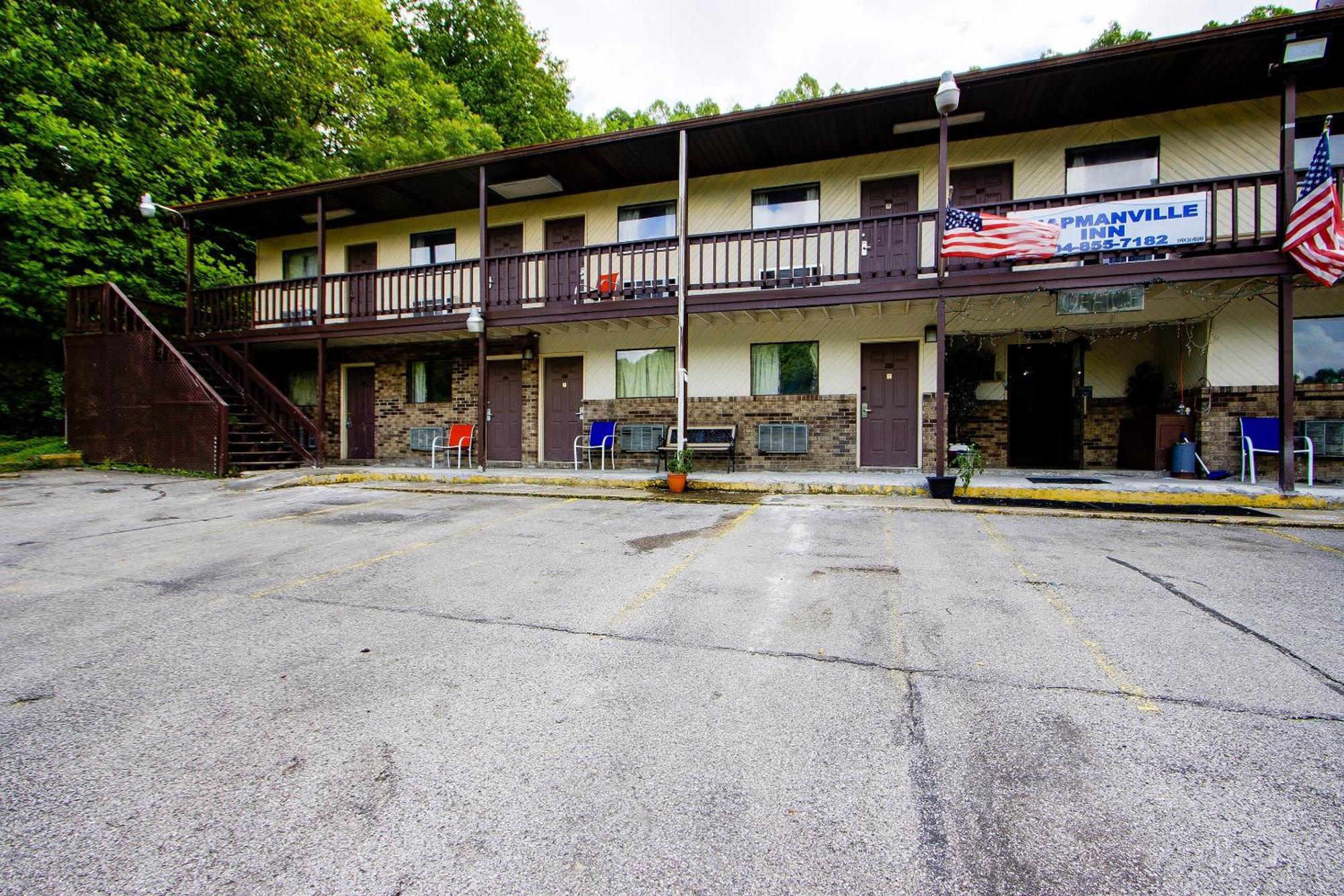 Oyo Hotel Chapmanville Inn, Wv - Hwy 119 外观 照片