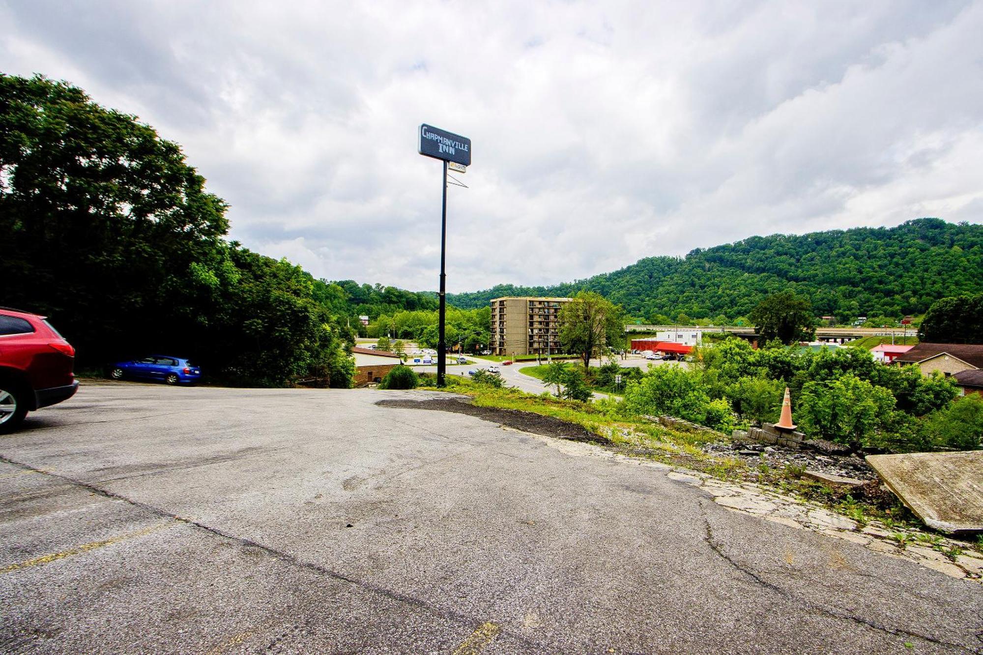 Oyo Hotel Chapmanville Inn, Wv - Hwy 119 外观 照片